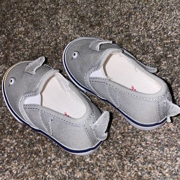 Brand new with tag shark shoes! - Picture 4 of 4